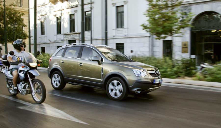  Opel Antara 2006 года  (фото 45 из 84)